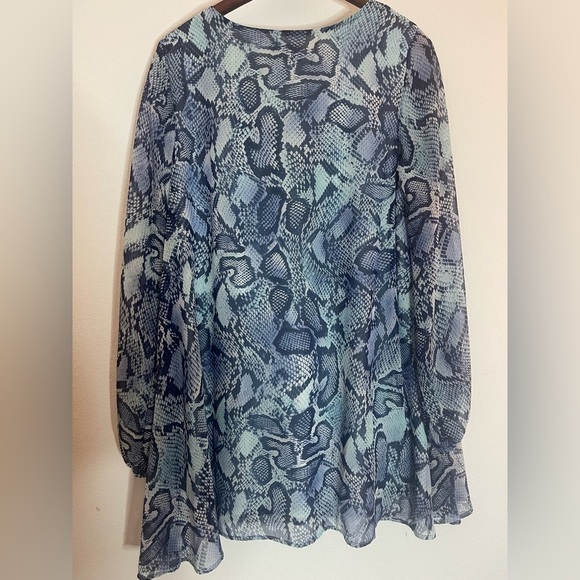 Aura Snakeskin Dress Size Large - Picture 6 of 7
